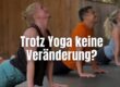 Drei Athleten im Upward Dog beim funktionellen Training bei BRIZZLY in Villach