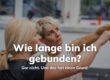 Coach erklärt einer Teilnehmerin eine Übung bei BRIZZLY Fitness in Villach, Training ohne Vertragsbindung
